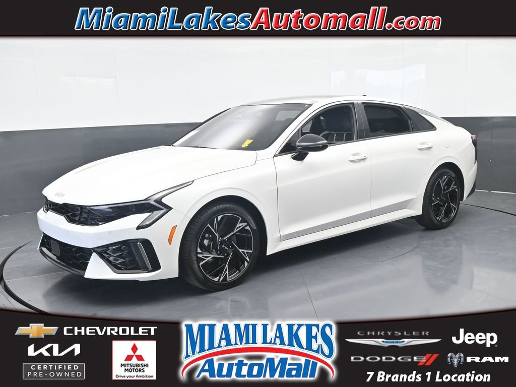 Used 2025 Kia K5 GT-Line w/ GT-Line Premium Package FWD image 1