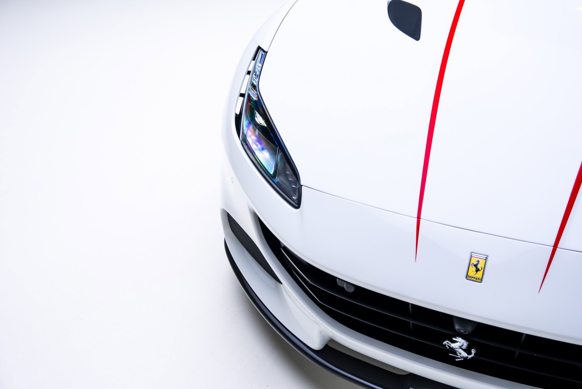 Used 2022 Ferrari Portofino M image 8