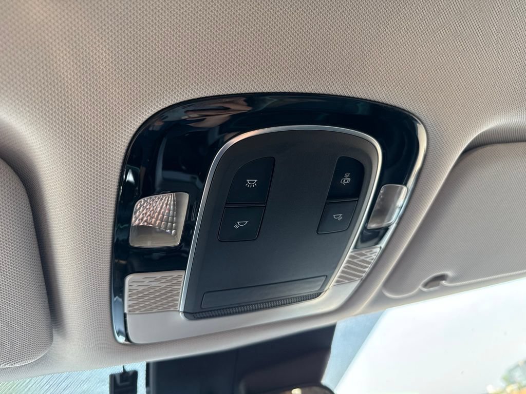 Used 2022 Hyundai Palisade SE FWD image 25