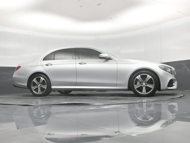 Used 2017 Mercedes-Benz E 300 4MATIC image 53