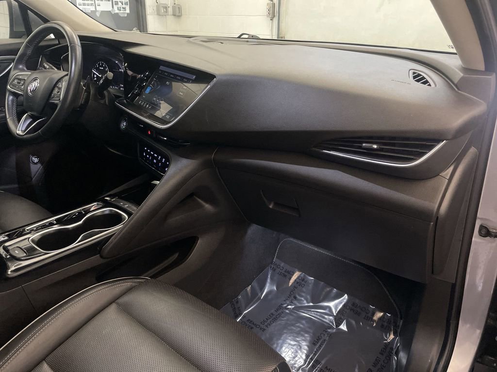 Used 2021 Buick Envision Essence FWD image 21