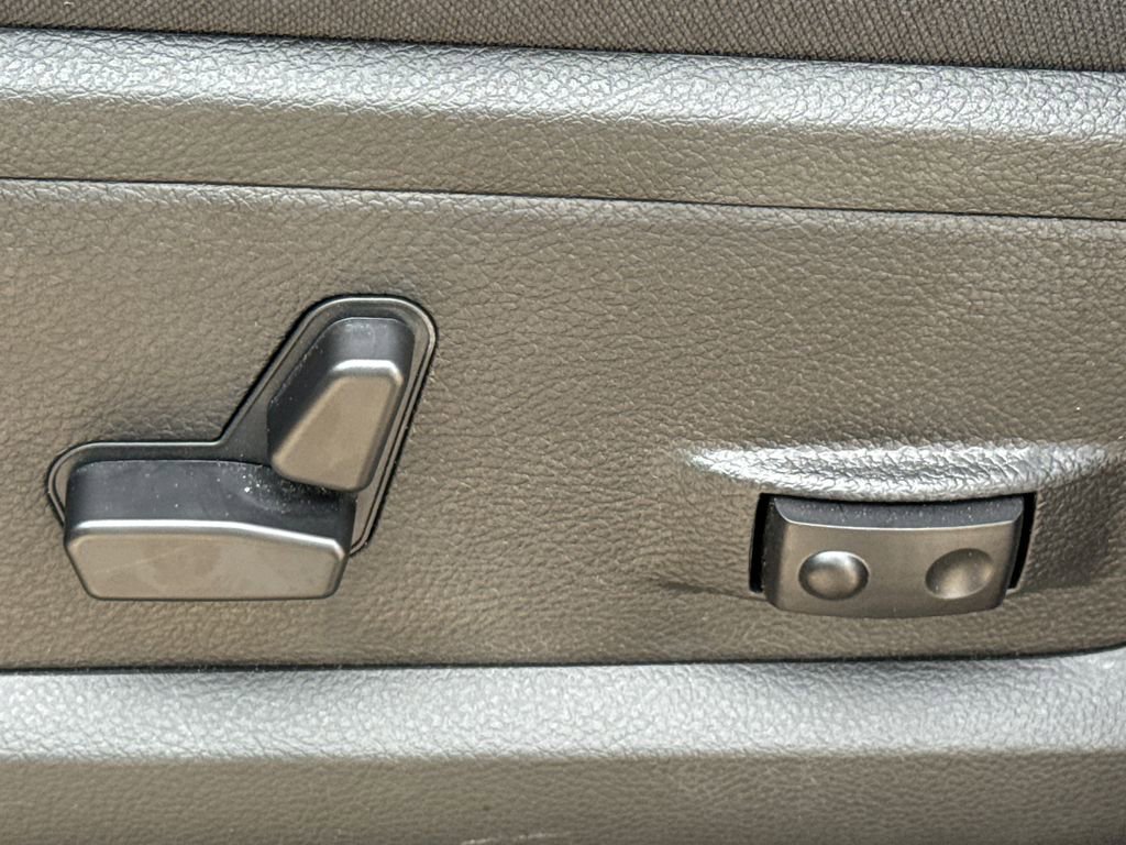 New 2026 RAM 2500 Big Horn AWD/4WD image 21