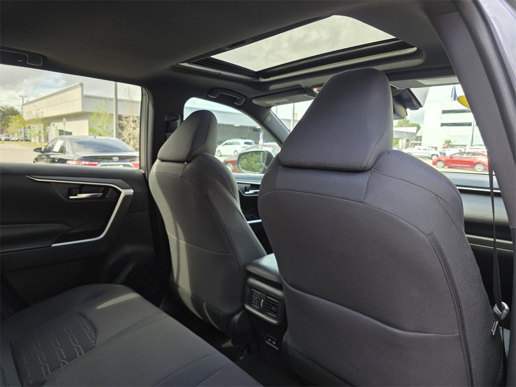 Certified 2022 Toyota RAV4 SE w/ Convenience Package image 16