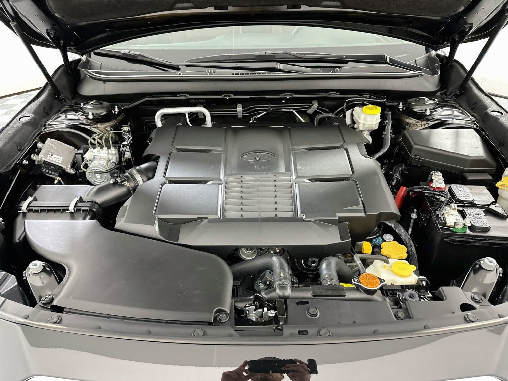 Used 2019 Subaru Outback 3.6R Touring AWD/4WD image 32