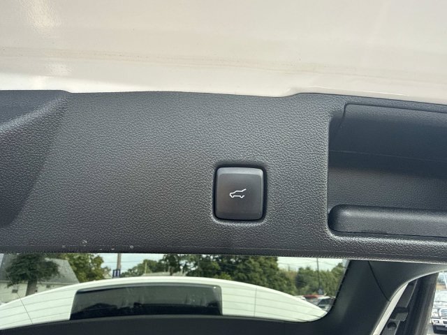 Used 2023 Ford Escape Active AWD/4WD image 9