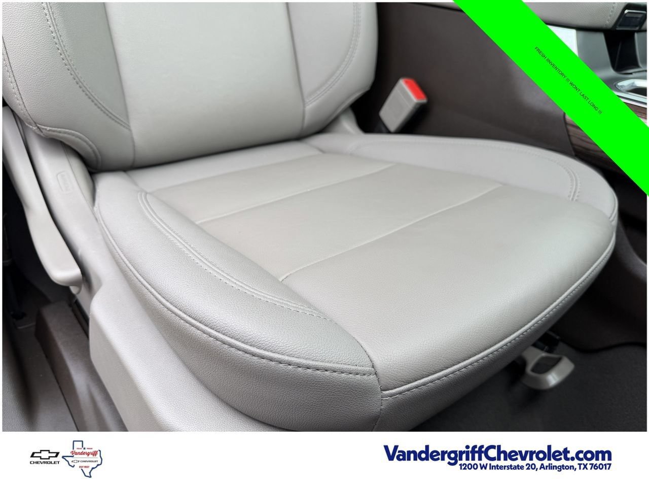 Used 2024 Chevrolet Silverado 1500 RST AWD/4WD image 29
