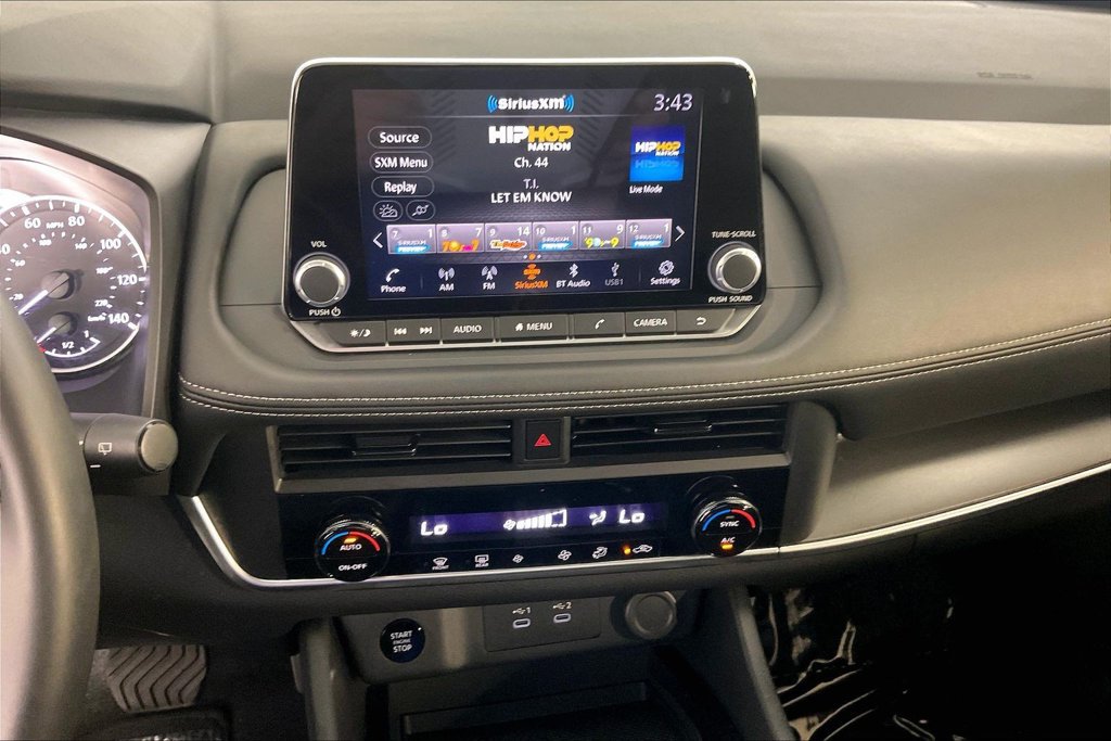 Used 2026 Nissan Rogue SV AWD/4WD image 29