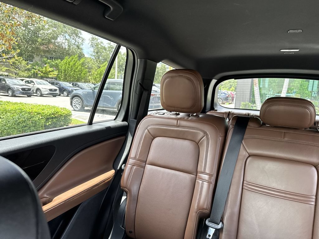 Used 2020 Lincoln Aviator Reserve RWD image 17