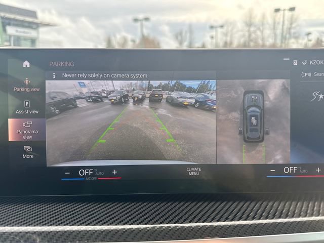 Used 2023 BMW X7 M60i w/ Executive Package image 30
