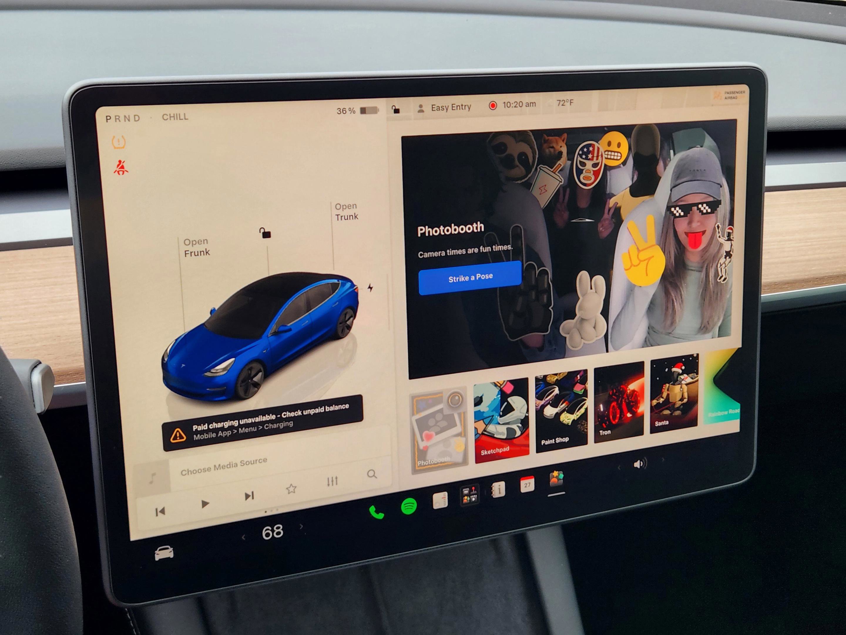 Used 2022 Tesla Model 3 Long Range AWD/4WD image 32