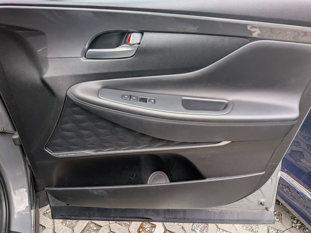 Used 2022 Hyundai Santa Fe Limited image 34