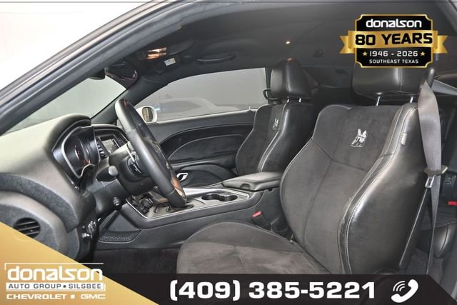 Used 2018 Dodge Challenger R/T Scat Pack w/ Leather Interior Group RWD image 9