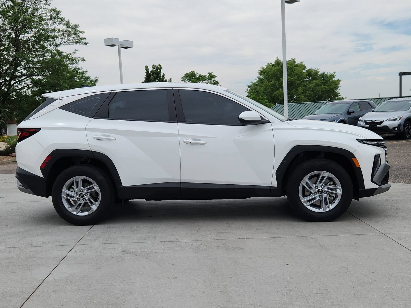 Used 2025 Hyundai Tucson SE AWD/4WD image 6