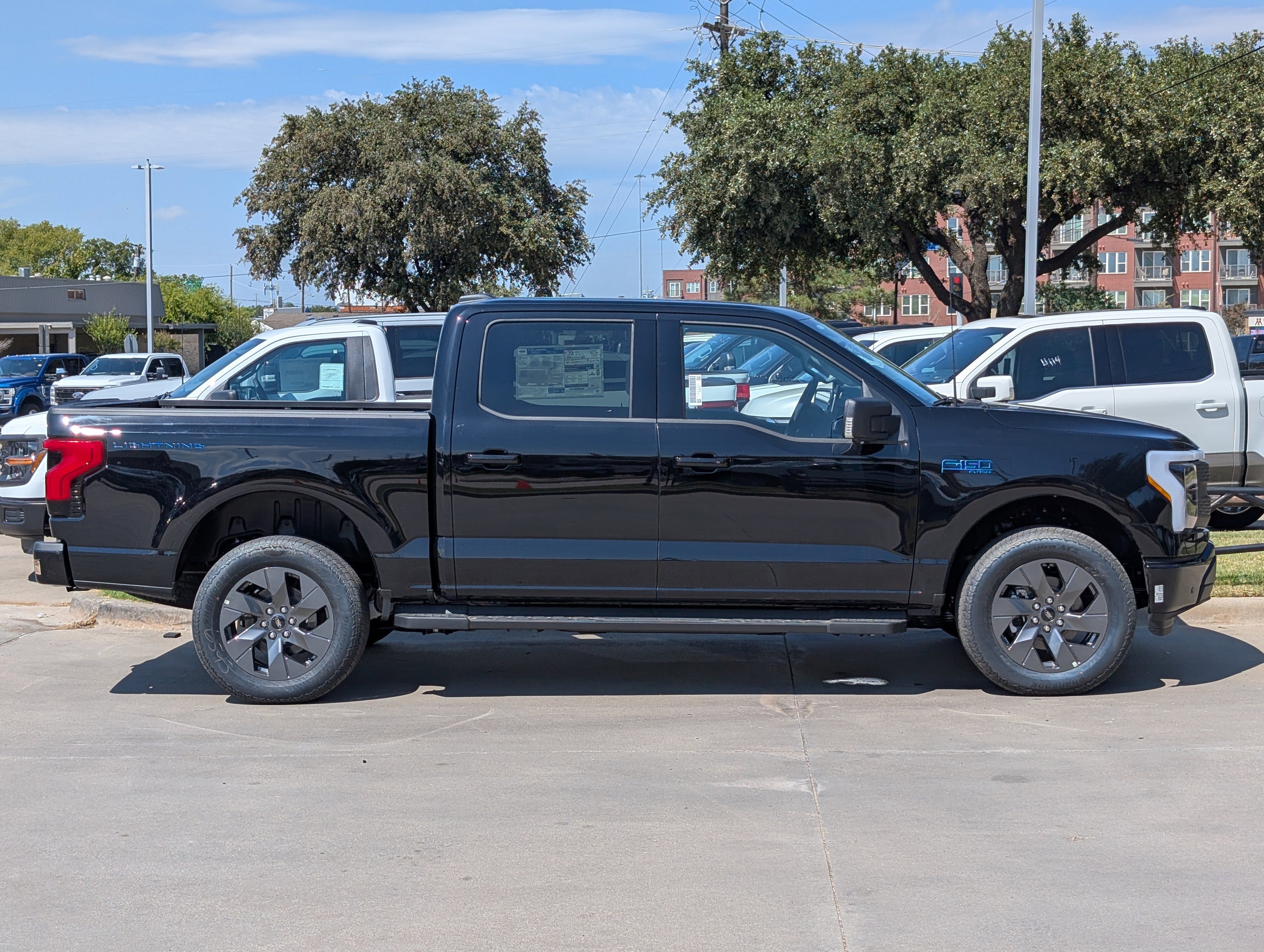 New 2025 Ford F150 Lightning Flash image 3