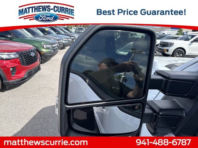 New 2026 Ford F250 Lariat w/ Black Appearance Package image 8