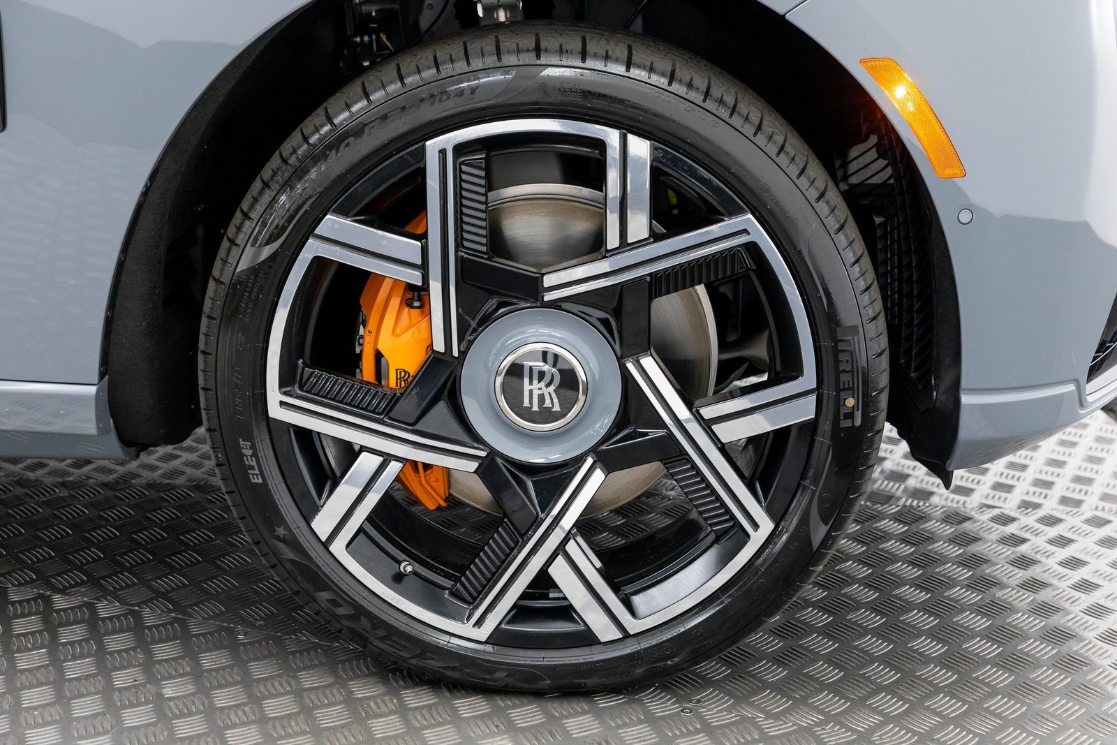 New 2026 Rolls-Royce Cullinan Black Badge image 49