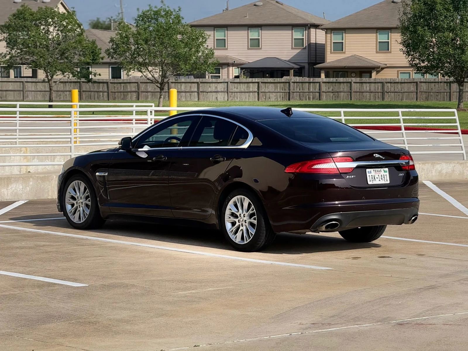 Used 2013 Jaguar XF 3.0 RWD image 5
