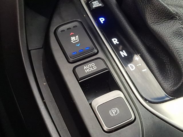 Used 2018 Hyundai Santa Fe Sport w/ 2.0T Ultimate Tech Package 05 AWD/4WD image 29