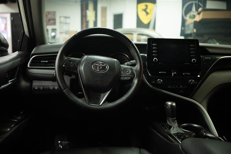 Used 2023 Toyota Camry SE w/ Cold Weather Package AWD/4WD image 18