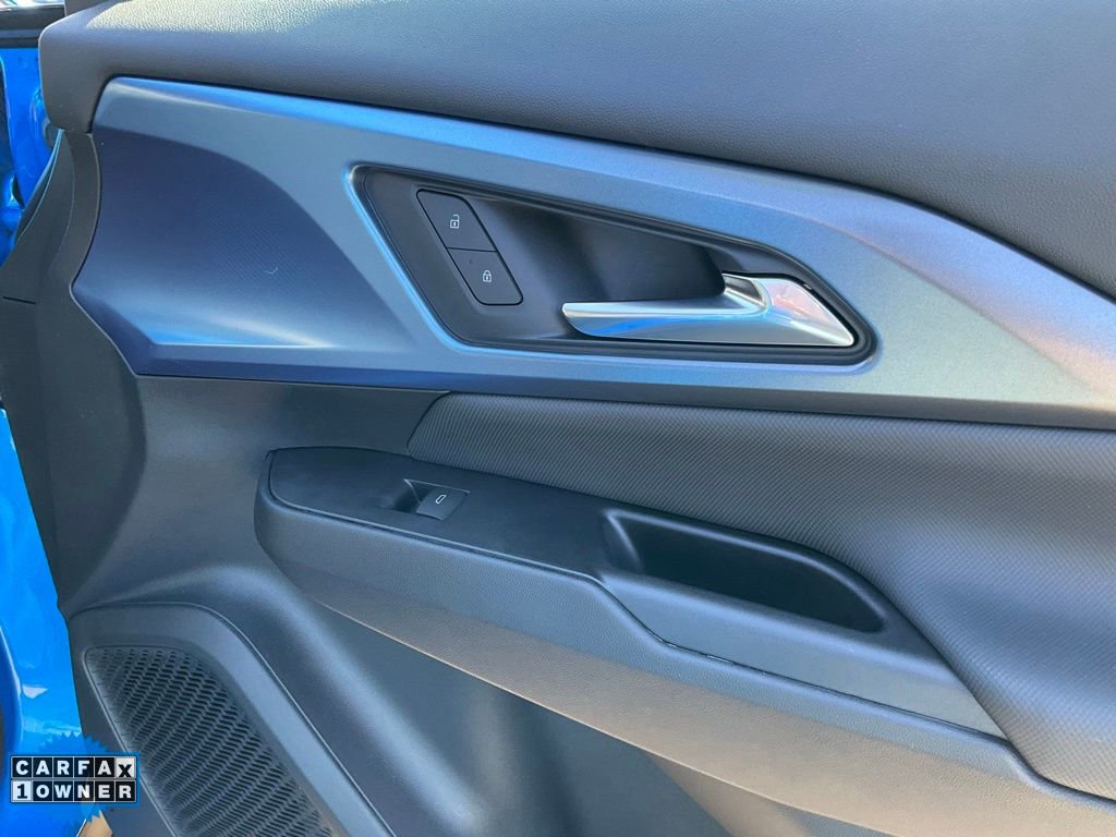 Used 2024 Chevrolet Equinox EV LT image 65