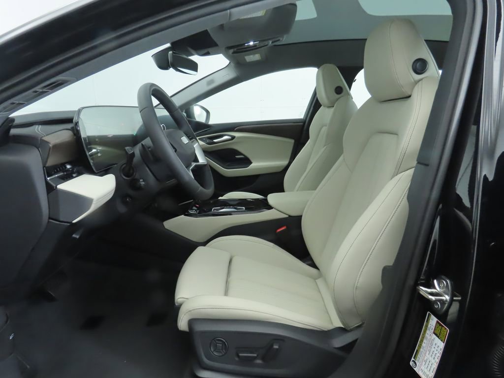 Used 2025 Audi A6 e-tron Premium Plus w/ Premium Plus image 21