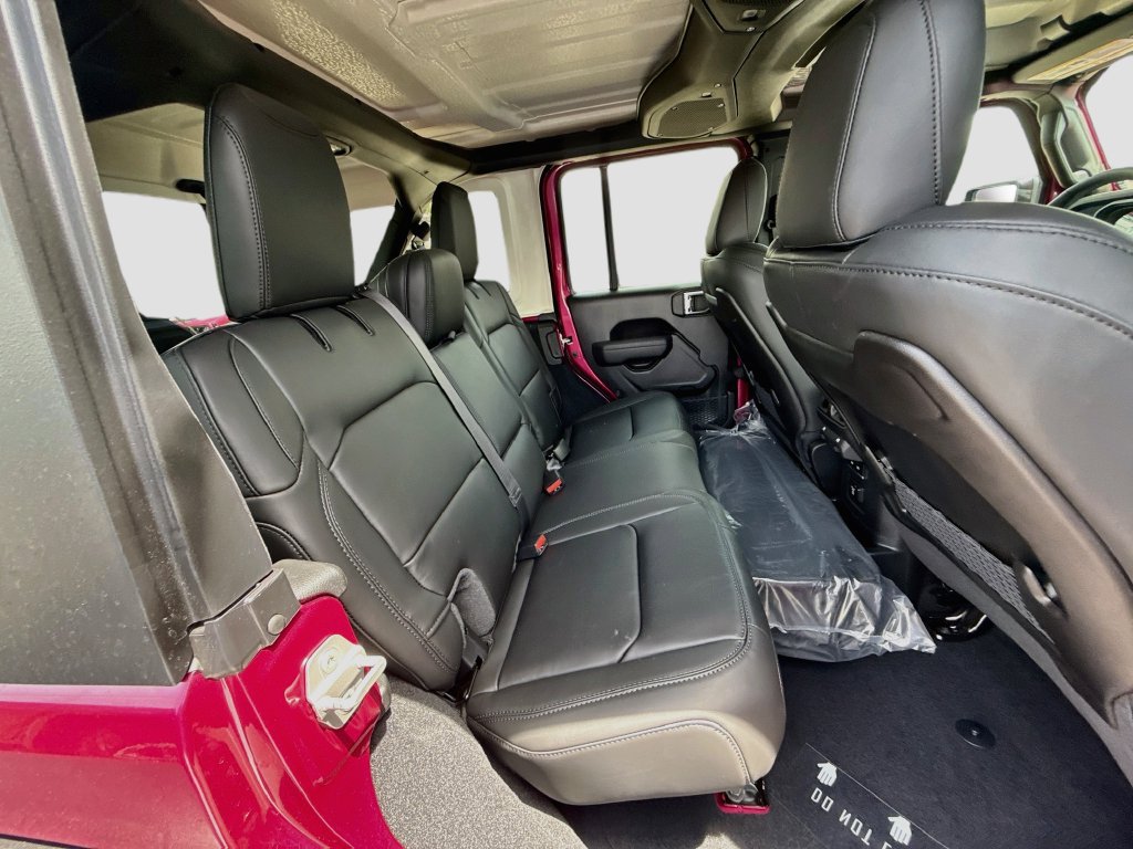 New 2026 Jeep Wrangler Unlimited Rubicon 392 AWD/4WD image 32