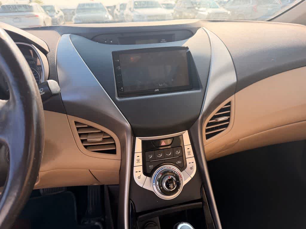 Used 2011 Hyundai Elantra Limited FWD image 12
