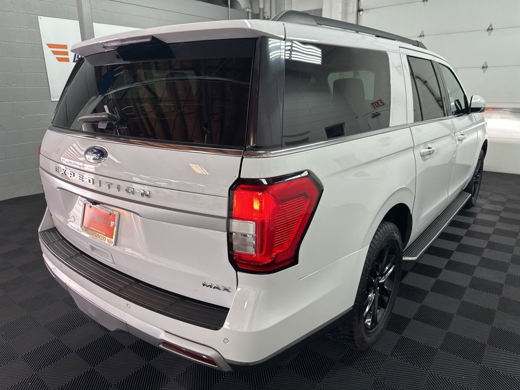 Used 2022 Ford Expedition Max XLT image 9