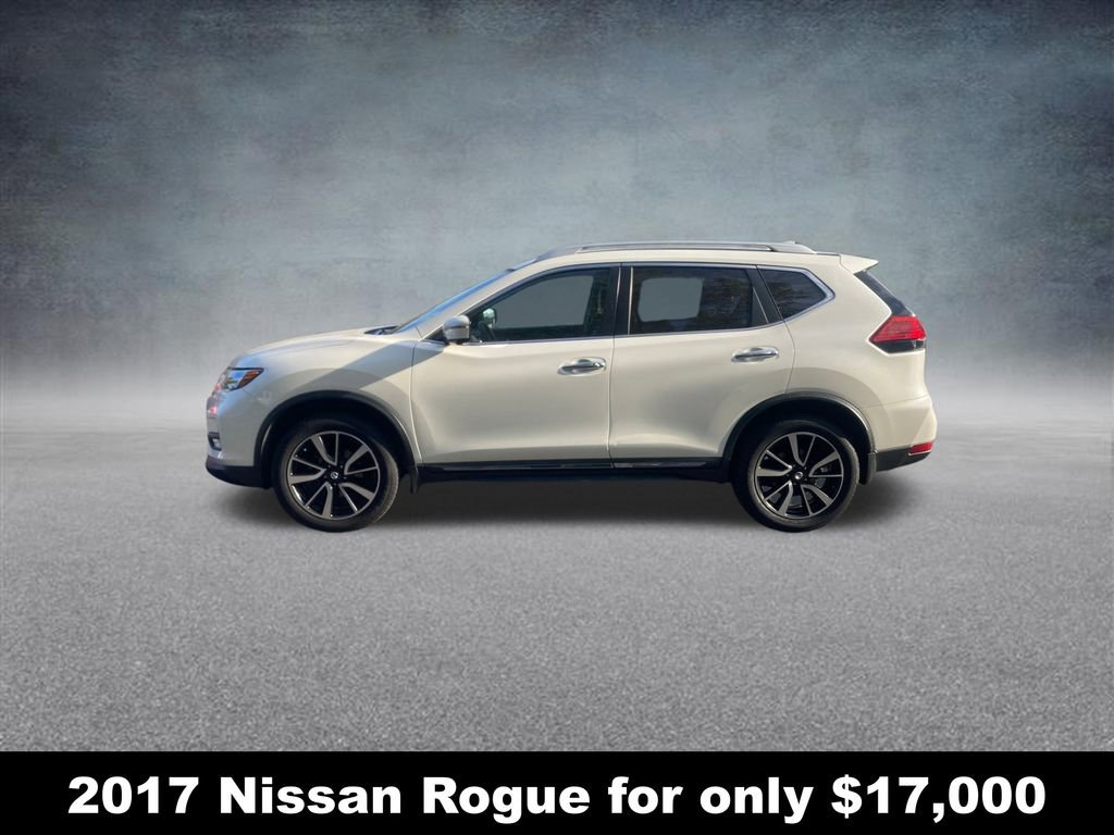 Used 2017 Nissan Rogue SL w/ SL Premium Package image 2