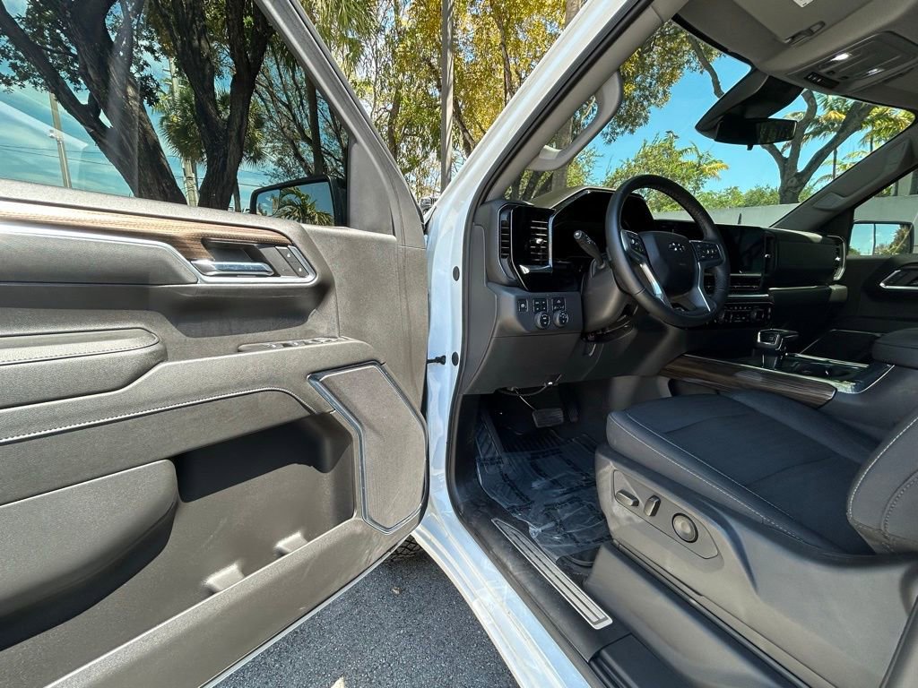 Used 2024 Chevrolet Silverado 1500 LT Trail Boss image 15