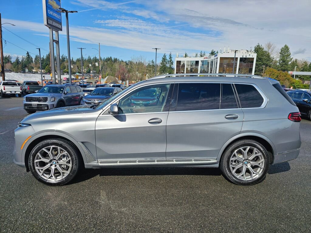 Used 2026 BMW X7 xDrive40i image 8