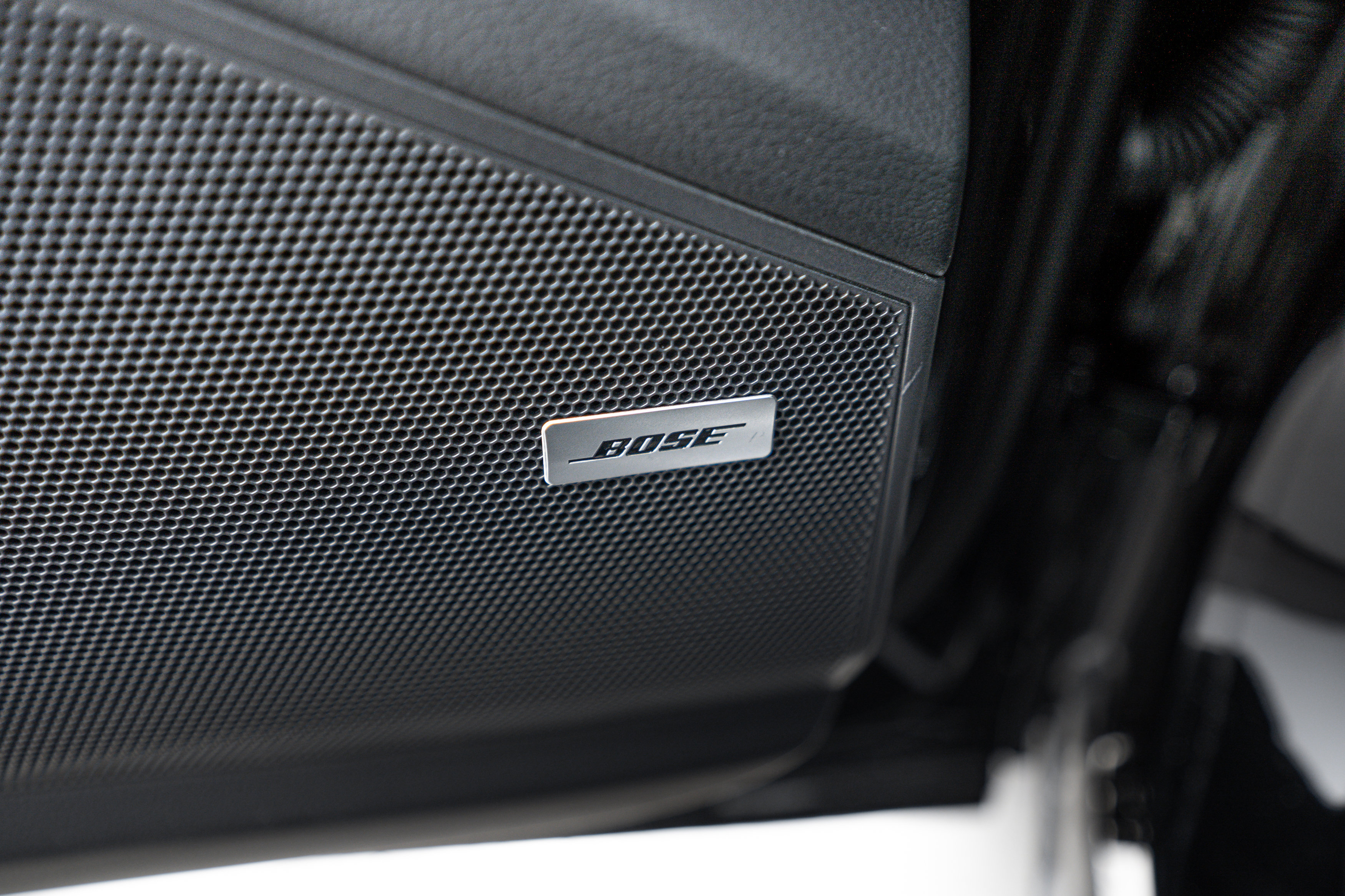 Certified 2025 Porsche Cayenne Coupe image 18