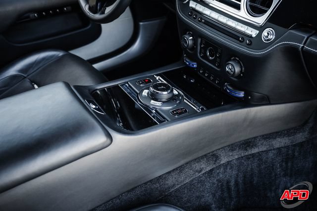 Used 2019 Rolls-Royce Wraith RWD image 86