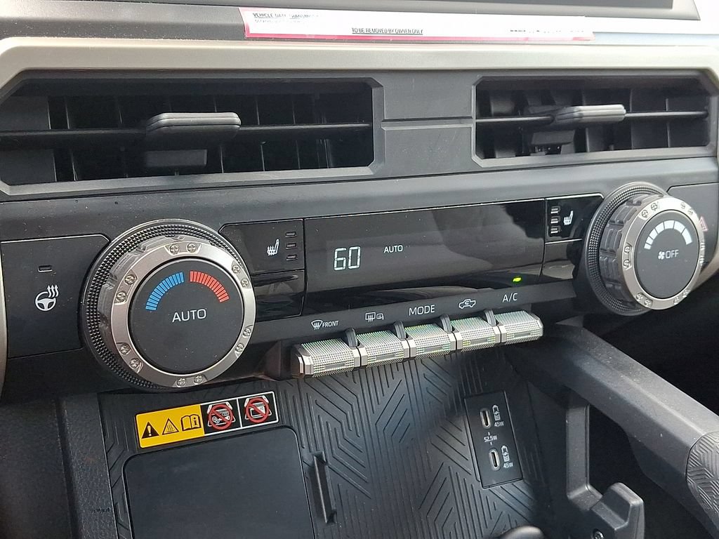 Certified 2024 Toyota Tacoma SR5 AWD/4WD image 15