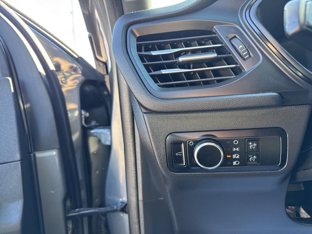 Used 2024 Ford Escape ST-Line w/ Cold Weather Package image 12