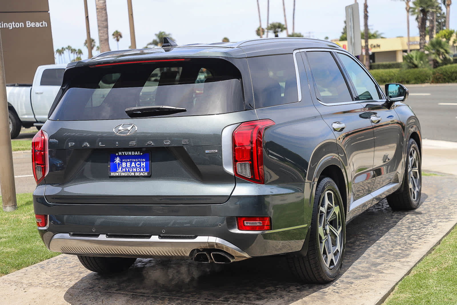 Used 2022 Hyundai Palisade Calligraphy w/ Cargo Package AWD/4WD image 6