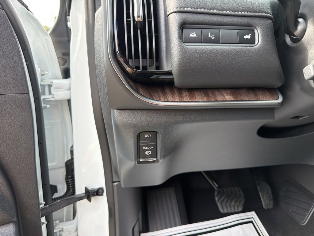 New 2026 Nissan Armada Platinum Reserve AWD/4WD image 16