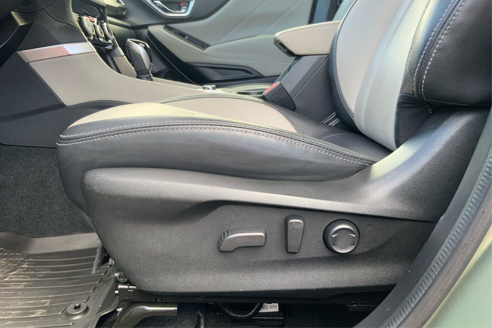 Used 2019 Subaru Forester Limited AWD/4WD image 17
