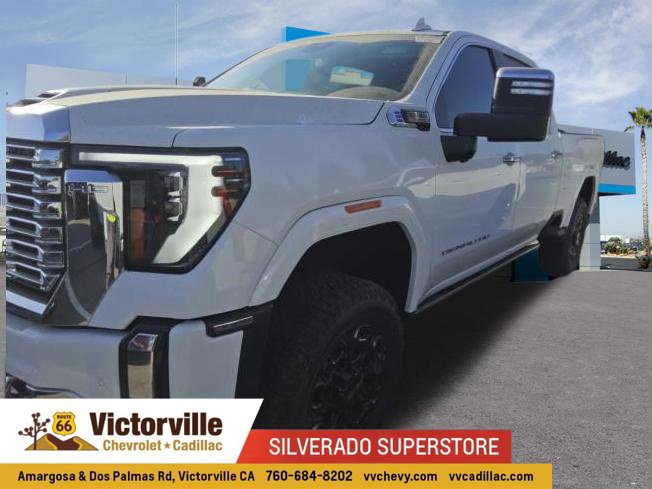 Used 2024 GMC Sierra 3500 Denali w/ Denali Reserve Package AWD/4WD image 1