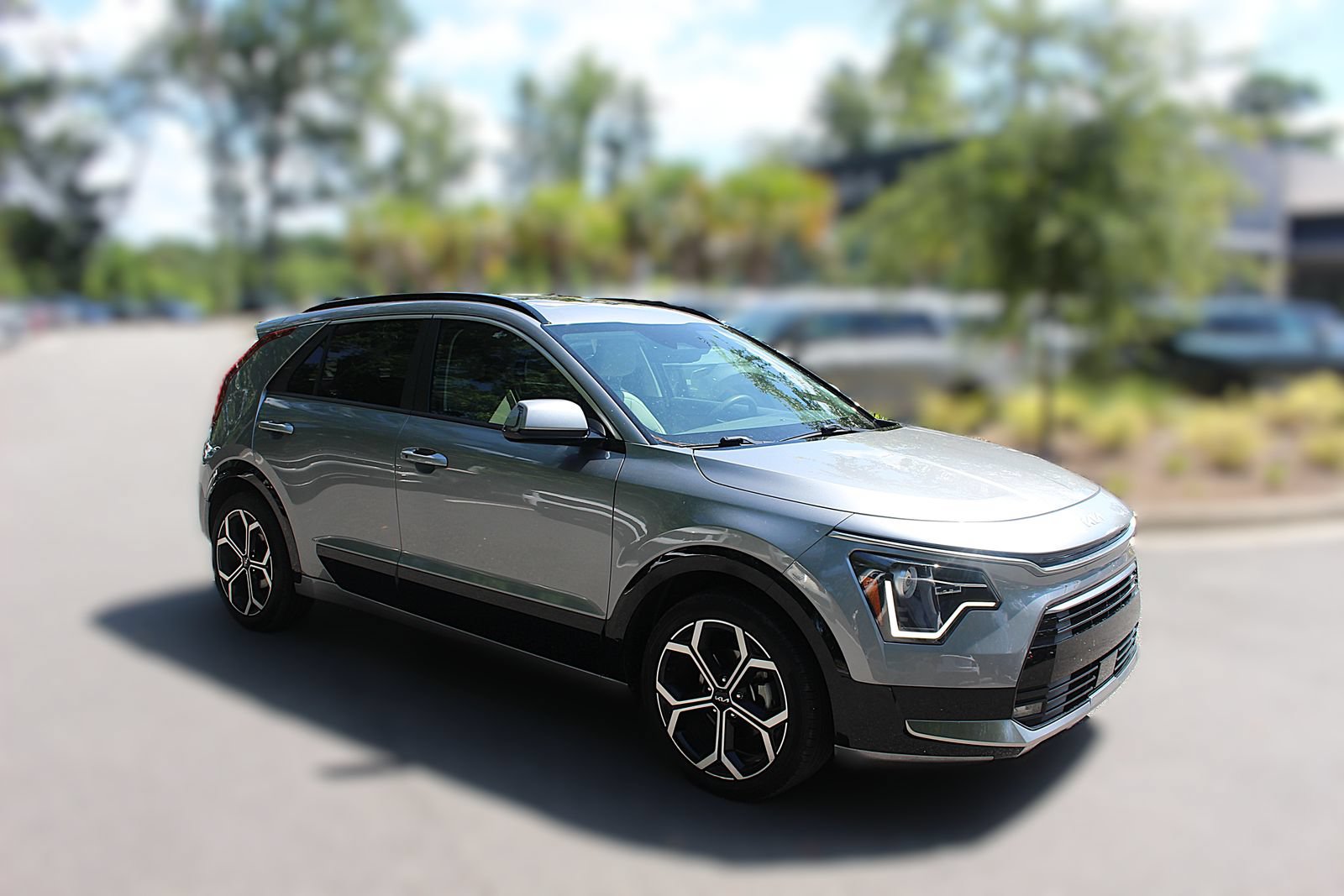 Certified 2024 Kia Niro EX Touring FWD image 10