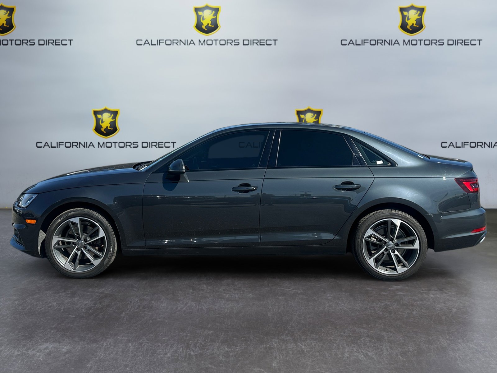 Used 2019 Audi A4 2.0T Premium image 2