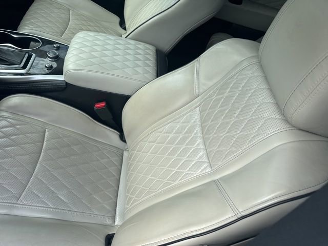 Used 2019 INFINITI QX60 Luxe w/ Limited Package image 12