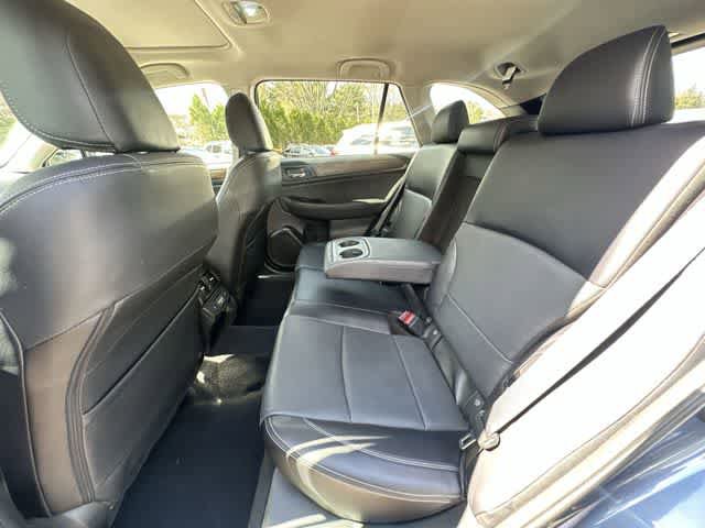 Used 2018 Subaru Outback 2.5i Limited AWD/4WD image 17