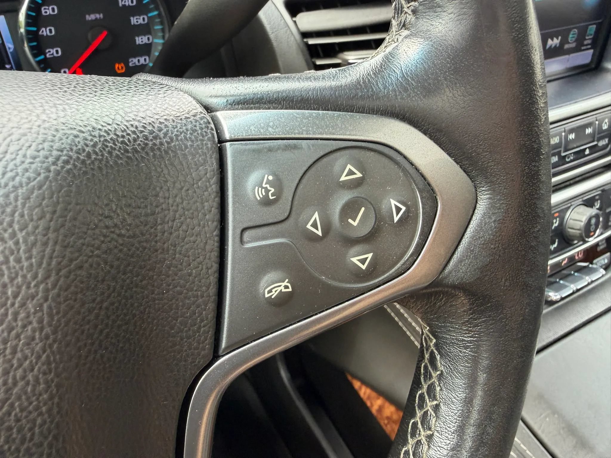Used 2020 Chevrolet Tahoe Premier AWD/4WD image 20