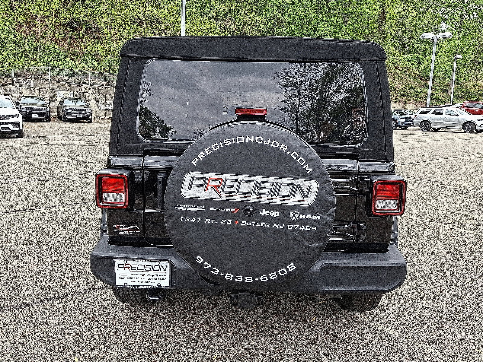 Certified 2023 Jeep Wrangler Unlimited Sport AWD/4WD image 6