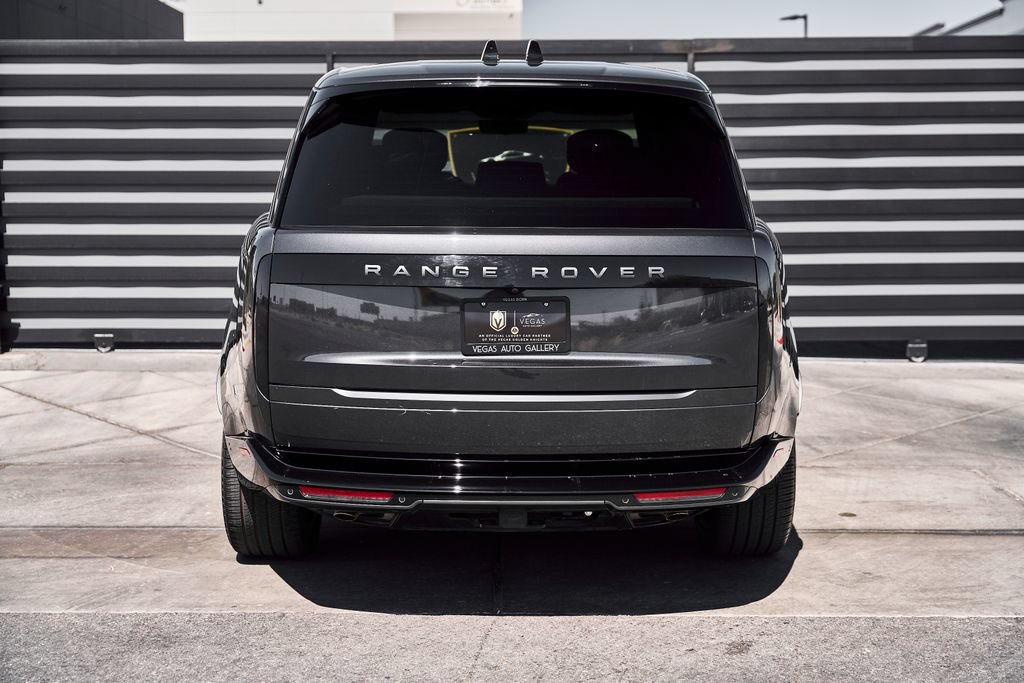 Used 2024 Land Rover Range Rover Long Wheelbase Autobiography AWD/4WD image 14