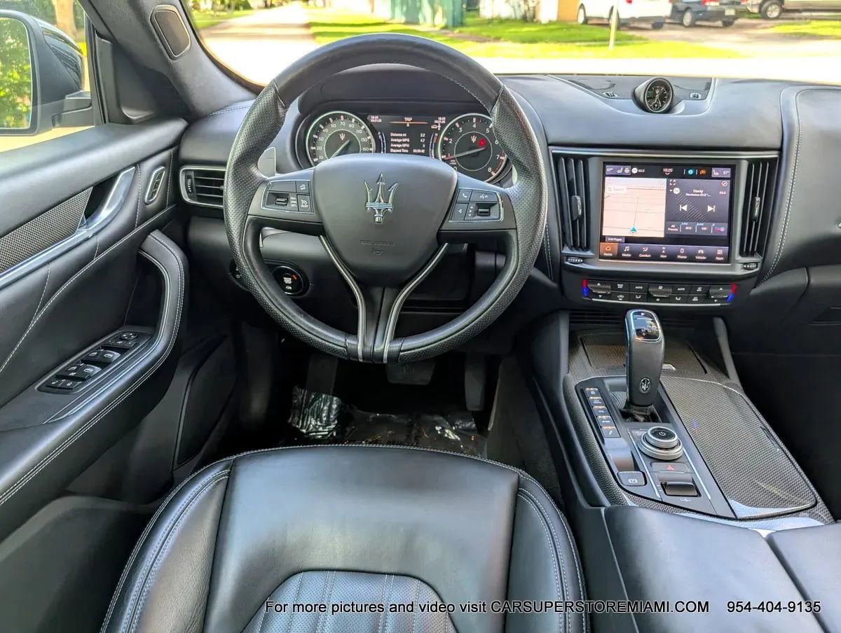 Used 2021 Maserati Levante image 38