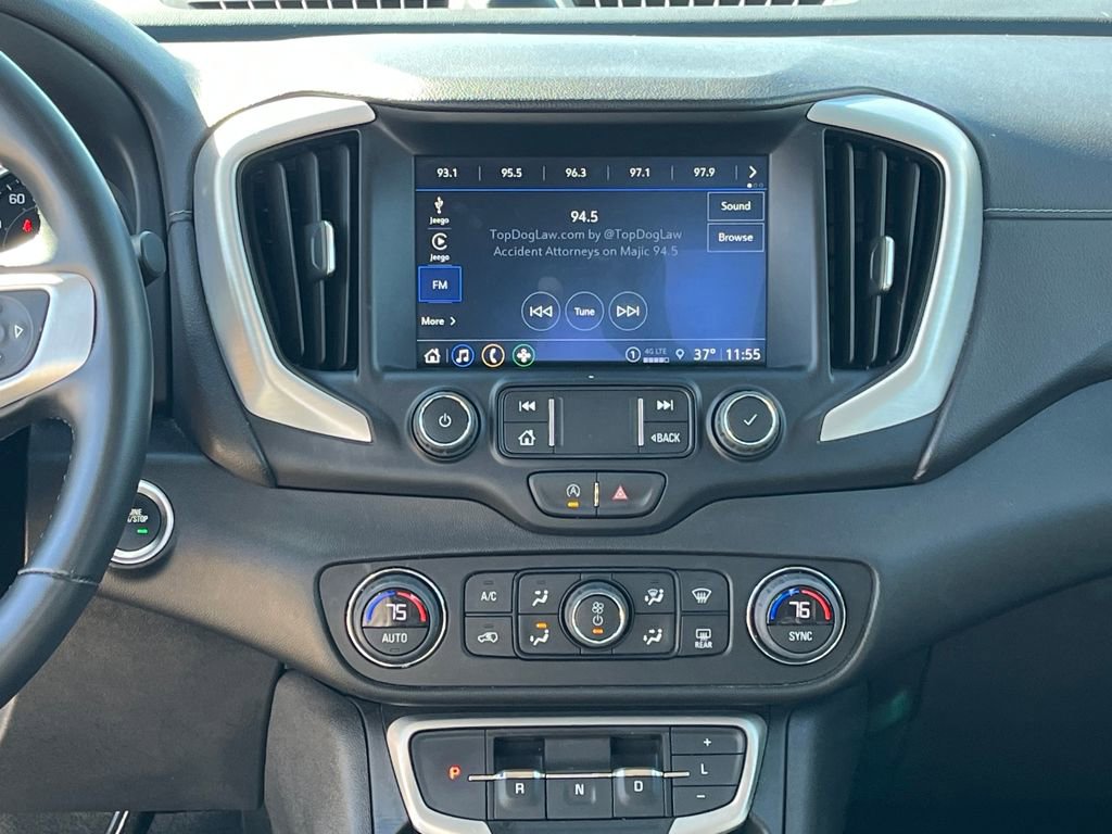 Used 2023 GMC Terrain SLT image 21