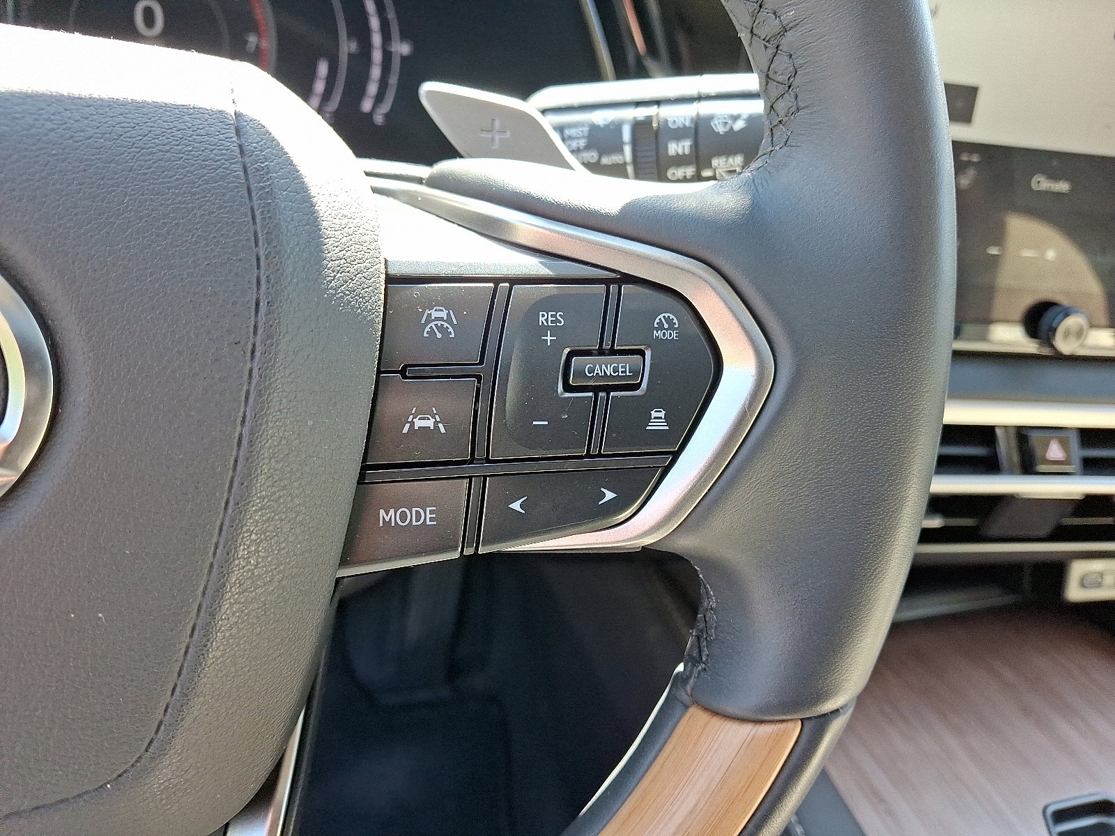 Used 2024 Lexus RX 350 Premium w/ Cold Area Package AWD/4WD image 21