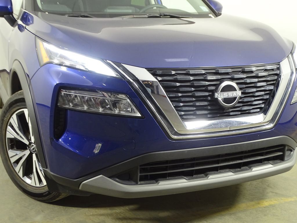 Used 2023 Nissan Rogue SV FWD image 46